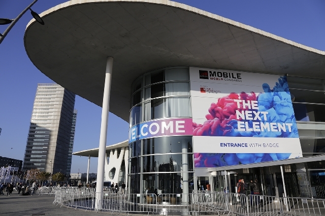 mwc-2017-barcelona-vom-zombiephone-zur-intelligence-of-things