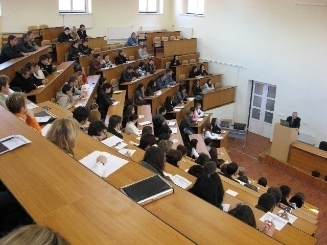 inscrierea-cetatenilor-straini-la-studii-universitare