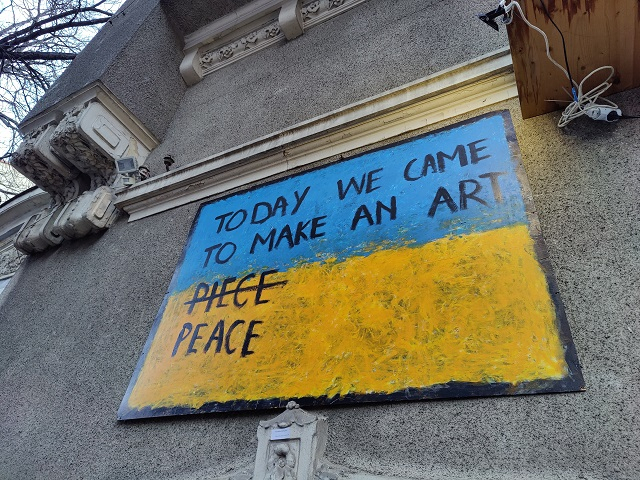 fine-artists-take-a-stand-against-the-war-in-ukraine