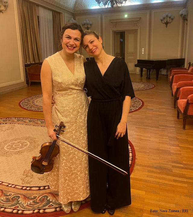 2023年1月16日：小提琴家姐妹沙拉和黛博拉‧讷穆扎努（sarah si deborah nemțanu）