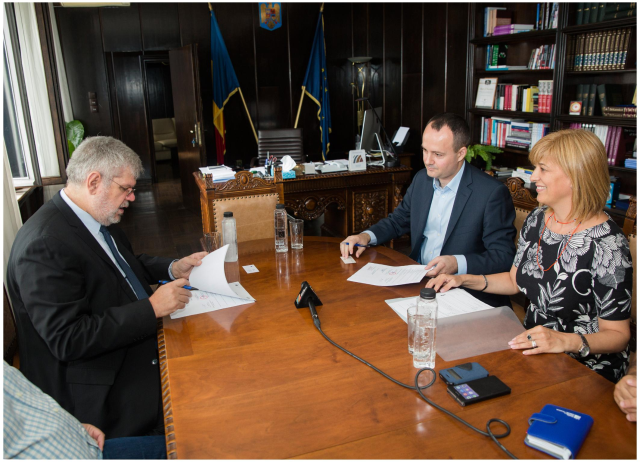 acord de colaborare între radio românia  şi biroul de informare al parlamentului european în românia