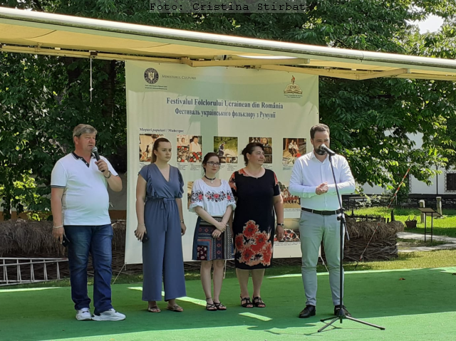 ucra-organizatori-festival.png