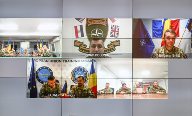 videoconferinta-a-conducerii-mapn-cu-militarii-aflati-in-misiuni-externe