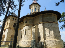 Міреуцька середньовічна церква - архітектурна перлина