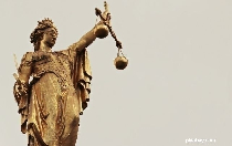 قوانين القضاء – محط اهتمام السياسيين 