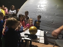 astronomie für jedermann: das mobile planetarium