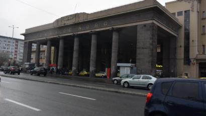 Les Gares de Bucarest