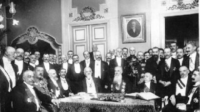 120 di an’i di democraţii româneascâ