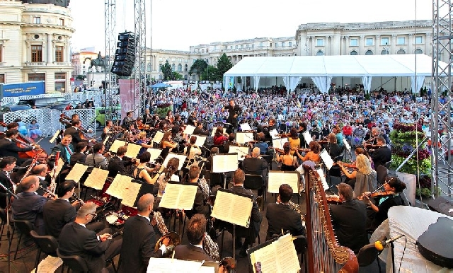 Billions of listeners and viewers will follow the Romanian Radio National Orchestra