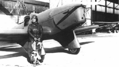 Smaranda Brăescu, die erste rumänische Fallschirmspringerin und Pilotin