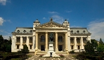 Teatrul Naţional Iaşi, cel mai vechi teatru din România