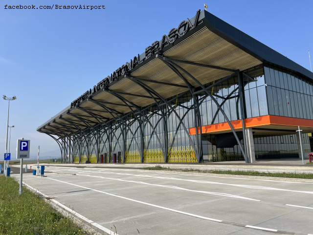 Un nou aeroport şi noi curse aeriene