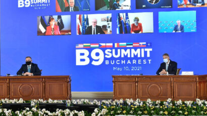 2021年5月11日：在布加勒斯特举行的B9峰会