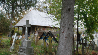 La chiesa di legno del villaggio di Urși