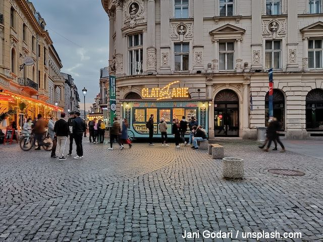 Варшава и Бухарест: парижское очарование столиц Восточной Европы