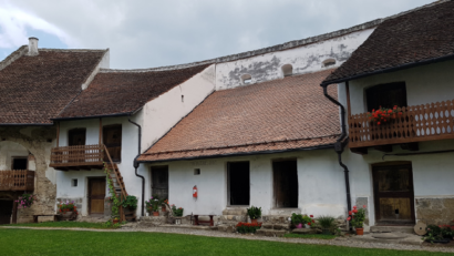Biserica fortificată Hărman