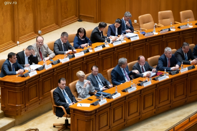No-confidence motion read in parliament