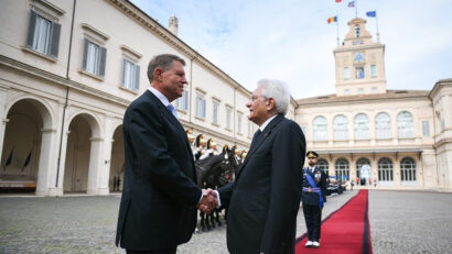Conversazione Iohannis-Mattarella, la Presidenza romena veste i colori della bandiera italiana