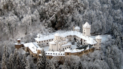 Manastiri okruga Gorž
