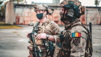 Aproximativ 900 de militari români şi americani se vor instrui în comun