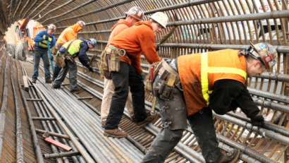 Marea Britanie: noi reguli pentru lucrătorii în construcții