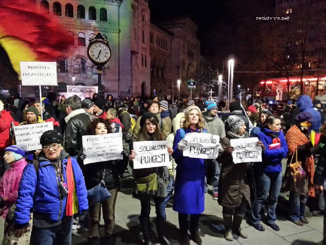 Demonstraţii împotriva explorării gazelor de şist