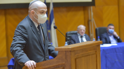 ההצטדקות של פושעי המלחמה חייבת להיעצר