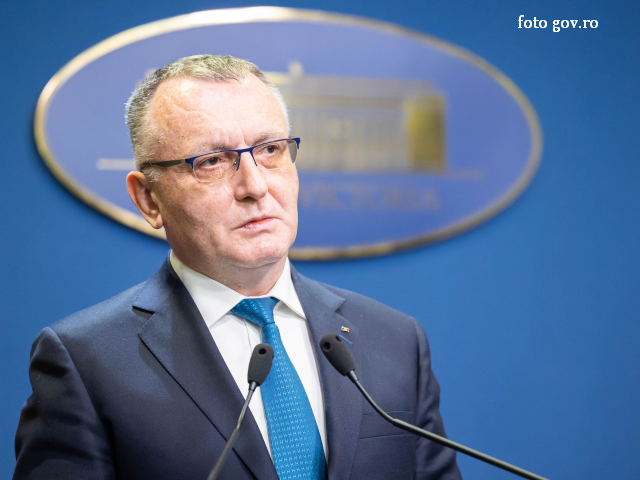 Dimissione e plagio in Romania