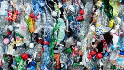 Пластиковые отходы в водах Дуная