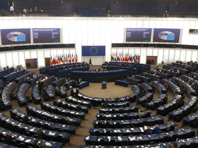 strasbourg-parlamentul-european-foto-rri