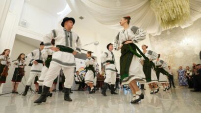 Les précieux gardiens du folklore de la Dobroudja