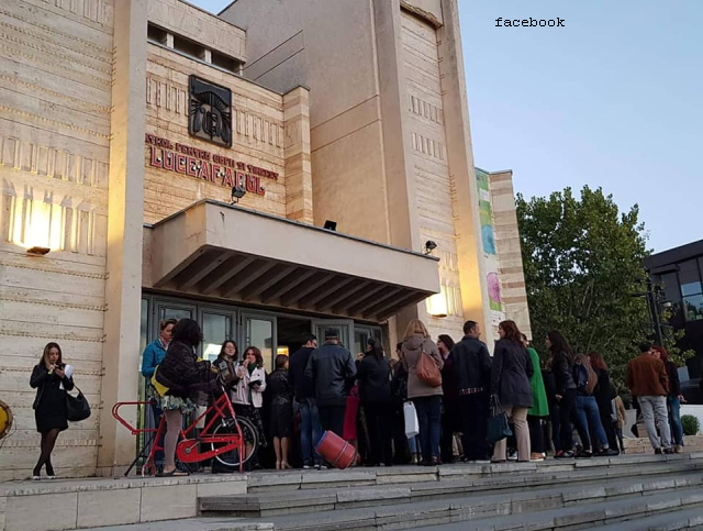 Festivalul Internaţional de Teatru pentru Publicul Tânăr Iaşi