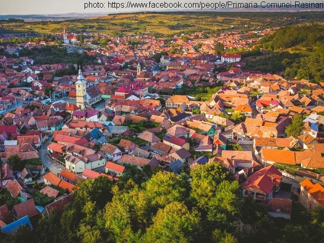 2023年6月26日：勒希纳里村 (Răşinari Village)，荣获世界旅游组织奖