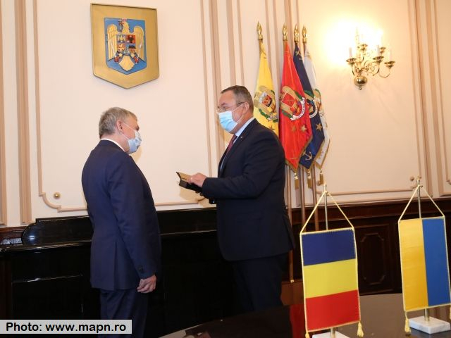 Румунія передасть Україні партію захисного обладнання від коронавірусу
