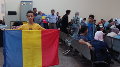 Alţi 86 de români şi familiile lor, evacuaţi în Egipt