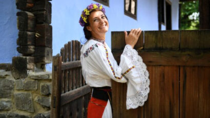 Giornata universale della camicia tradizionale romena, celebrazioni a Roma