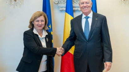 La vicepresidente della CE, Vera Jourová, in visita a Bucarest