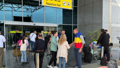 Precizări MAE privind repatrierea românilor evacuaţi din Gaza