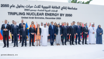118 țări au semnat, la Dubai, un angajament legat de triplarea capacității de energie regenerabilă