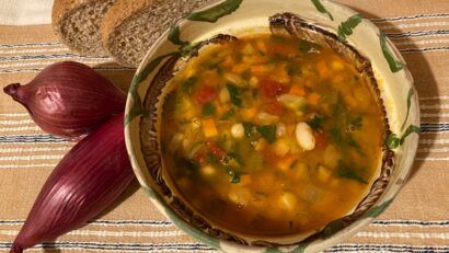 Desde Rumanía hacia el mundo: Cocina rumana – la ciorba (caldo) tradicional.