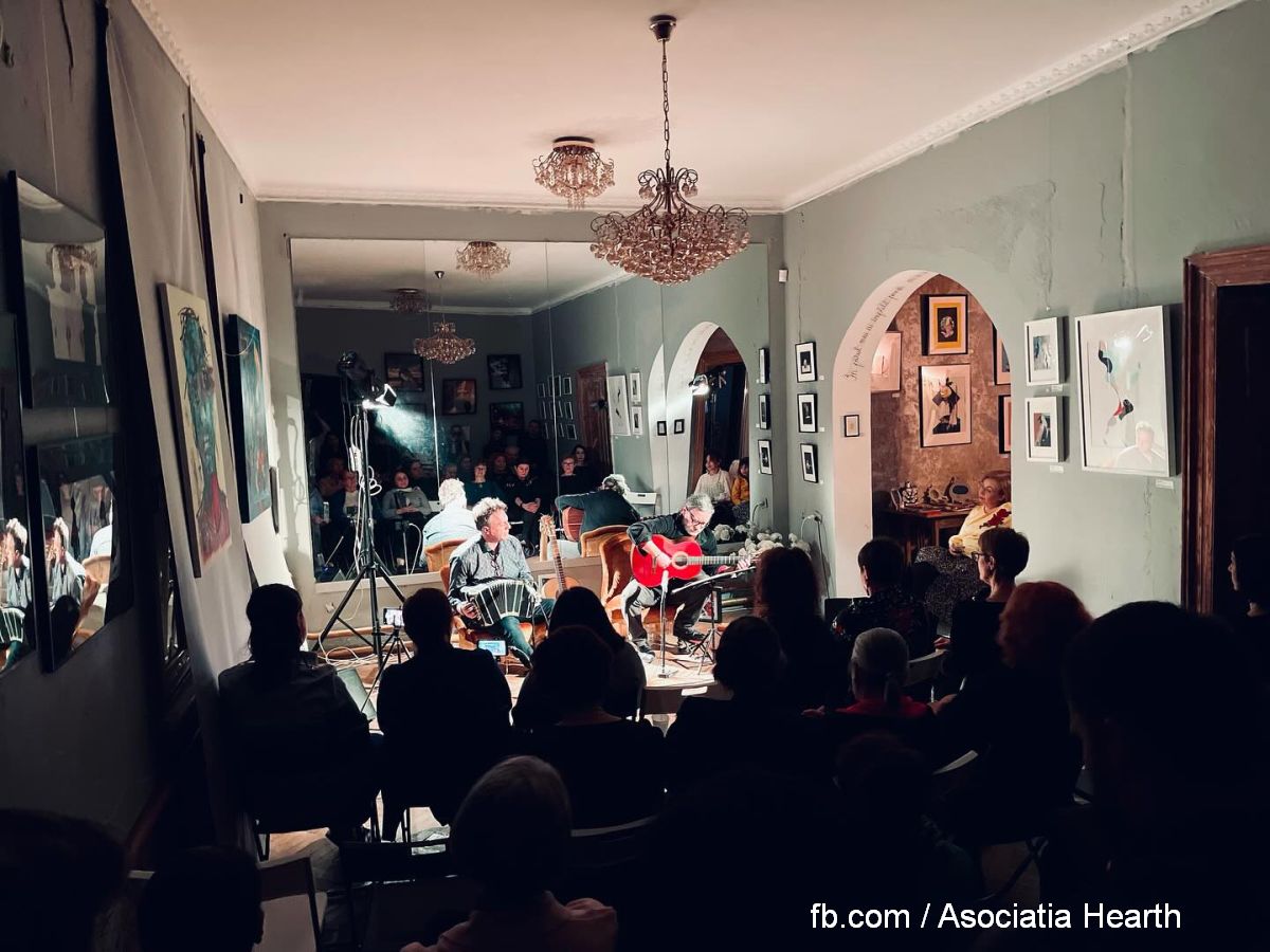 Concert organizat de Asociația Hearth (Foto: fb.com Hearth / Casa KERIM)