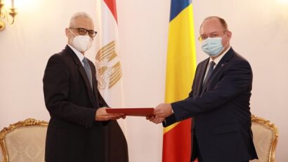 الترحيب بالسفير المصري الجديد