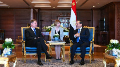اجتماع رئيس رومانيا مع رئيس جمهورية مصر