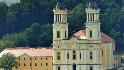 Римо-католицький монастир Марія Радна