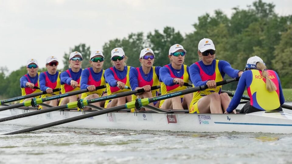 Aur la 8 + 1 rame canotaj foto FRC Balint Czucz