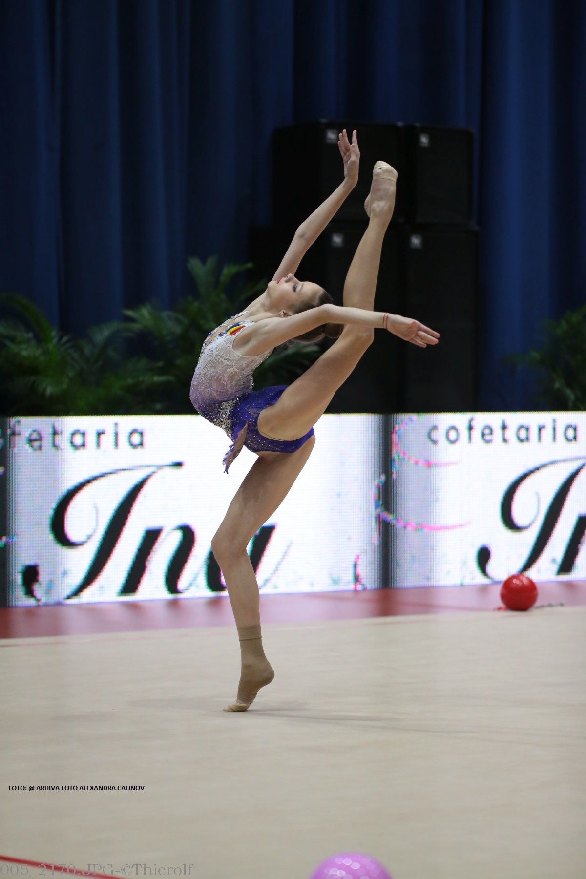 Истории из румынского спорта: Александра Калинов и художественная гимнастика (2)
