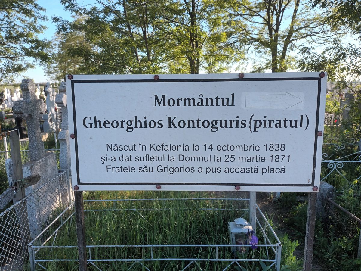 Mormântul lui Gheorghios Kontoguris-piratul (foto: Ştefan Baciu, RRI)