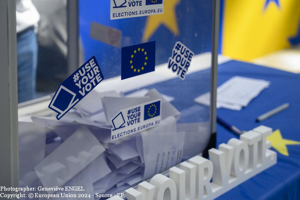 Alegeri europarlamentare 2024 (Photographer: Geneviève ENGEL Copyright: © European Union 2024 - Source : EP)
