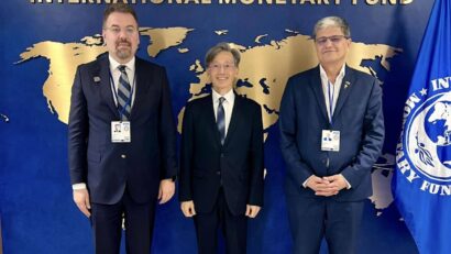 Marcel Boloș (right) at the IMF meeting in Washington (photo: fb.com / Marcel Boloș)