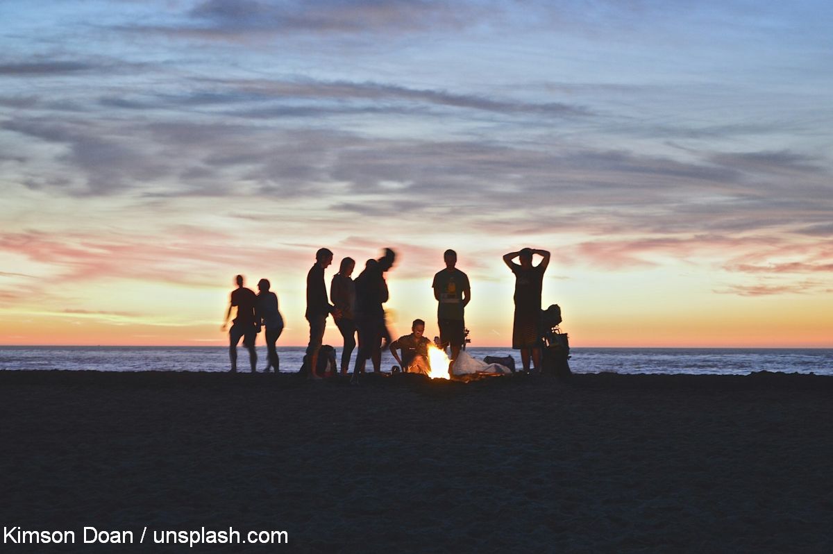 Miniurlaub in Rumänien: Von Strandparty zum Auferstehungsgottesdienst